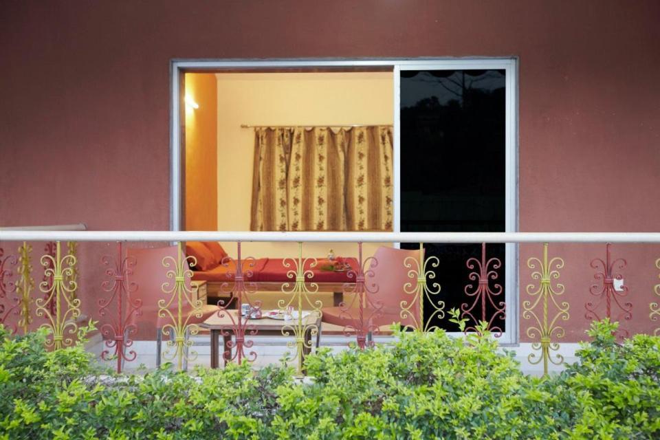Cold Spot Village Resort Mahābaleshwar Buitenkant foto